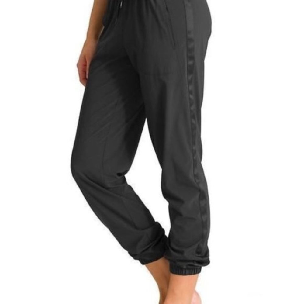 Athleta Black Andale Jogger Pants 8